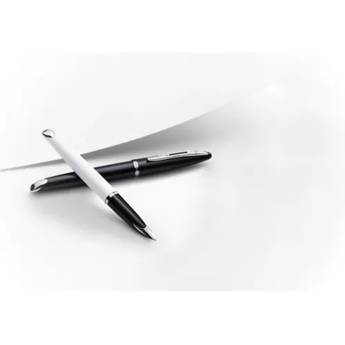 Stylo plume caréne waterman laqué noir
